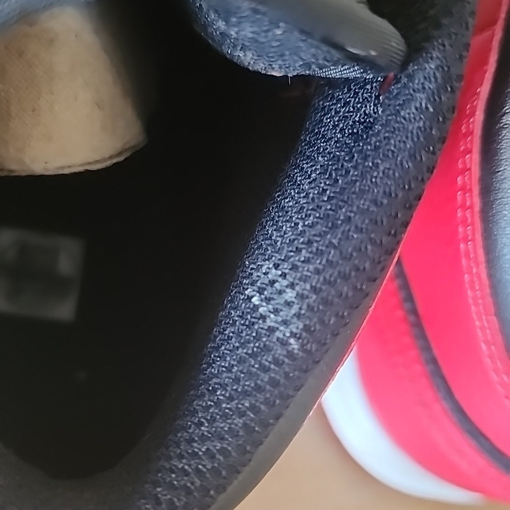 Nike Air Jordan 1 Mid PS Banned Bred 640734-074 Shoes Size Youth - Picture 7 of 12